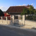 Prohromske ograde i kapije