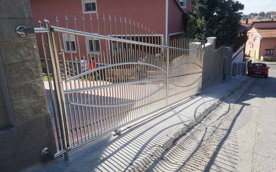 prohromske kapije jajinci beograd-5